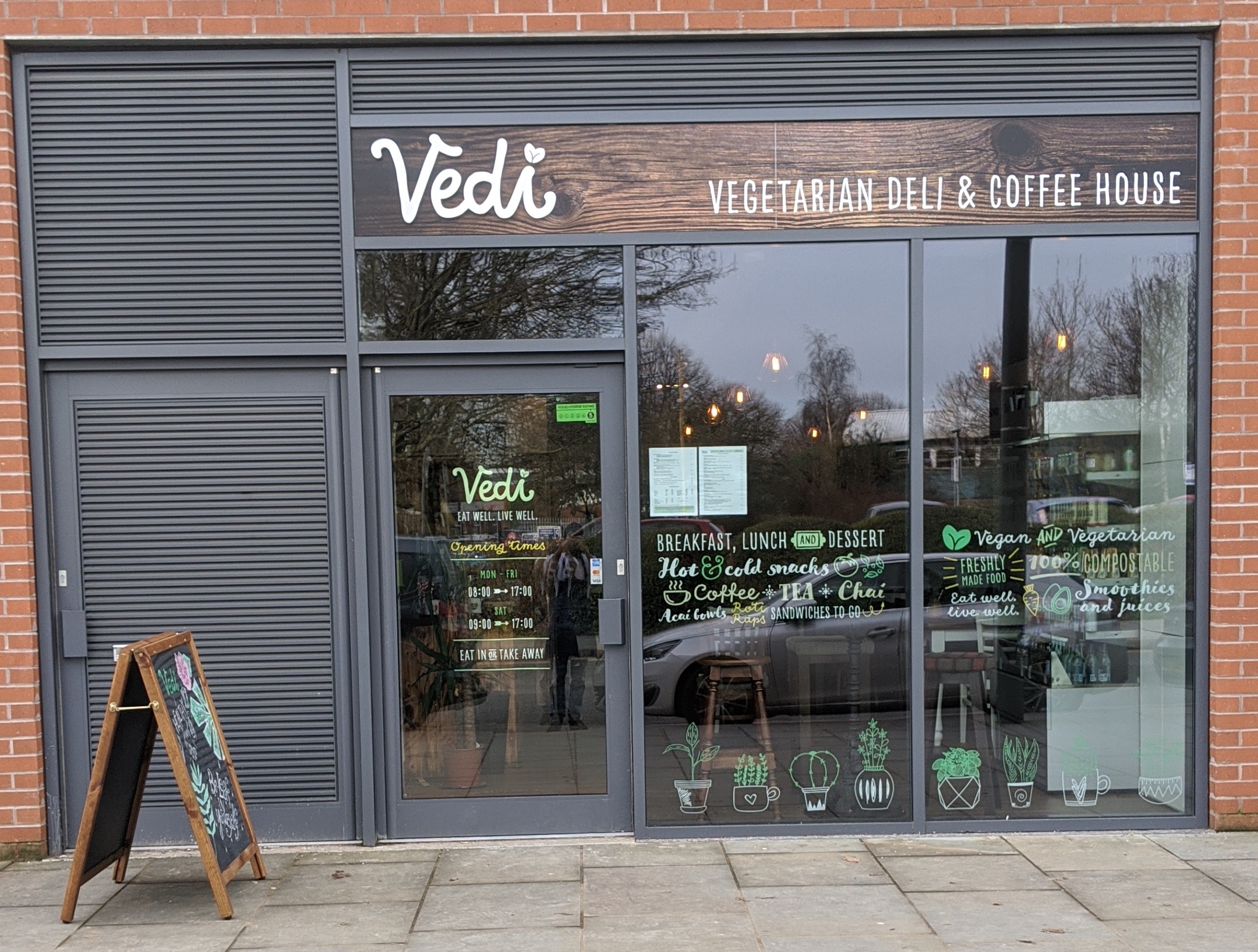 Vedi Cafe Derby Storefront