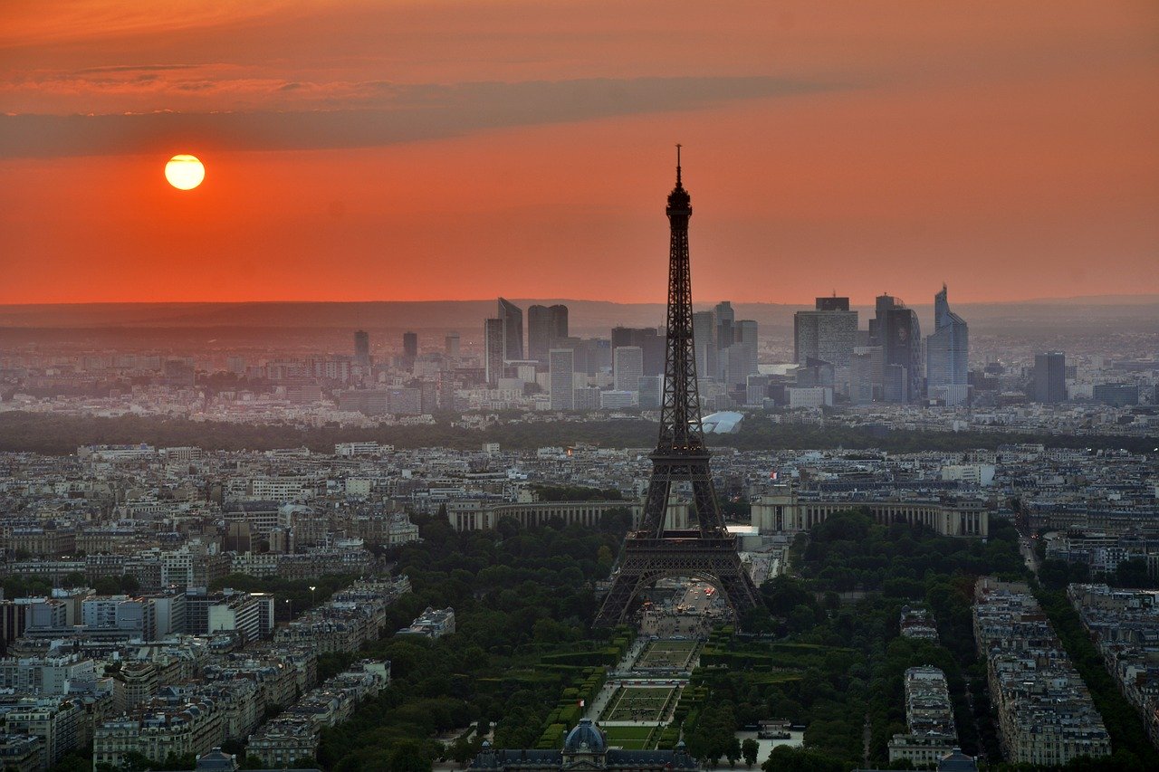Paris skyline featuring the Eiffel Tower