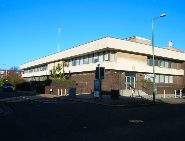 Hove Crown Court