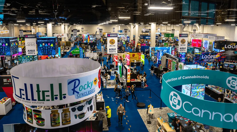 Alternative Products Expo Fort Lauderdale exhibition floor